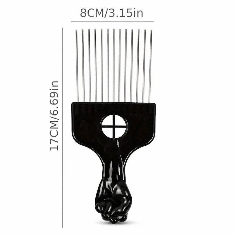 Démonstration de soulèvement des racines pour un volume afro avec le peigne pick.